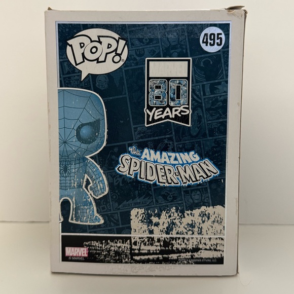 Marvel 80th Anniversary Bobblehead Spider-Man Pop! Figure - Black and Gray - Picture 6 of 7